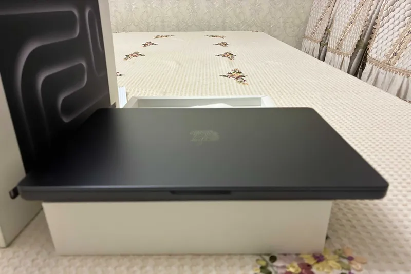MacBook Pro 14 дюймов, M3 Pro, 18/512 3 MacBook Pro 14 дюймов, M3 Pro, 18/512 3
