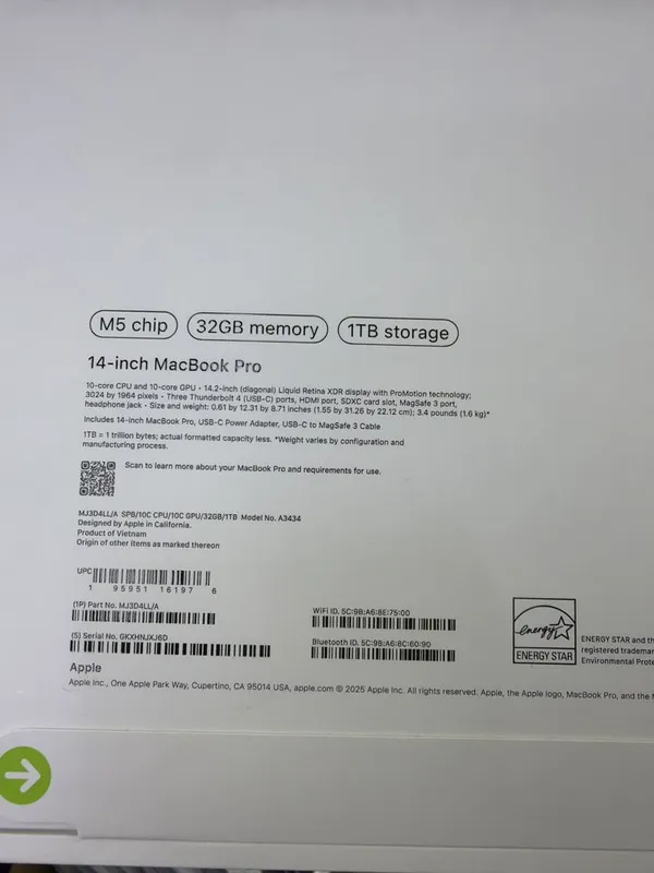 Macbook Pro 14 M5 32Ram