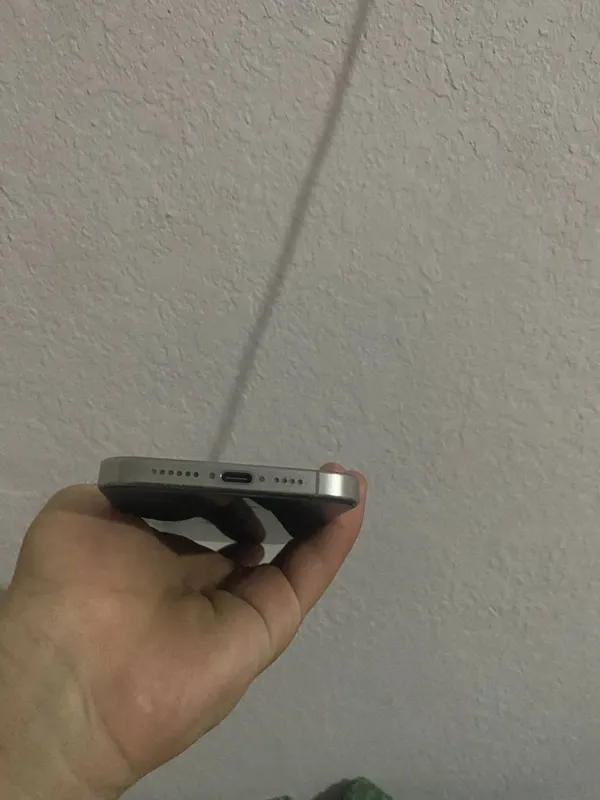 iphon 15 pro max — фото 2