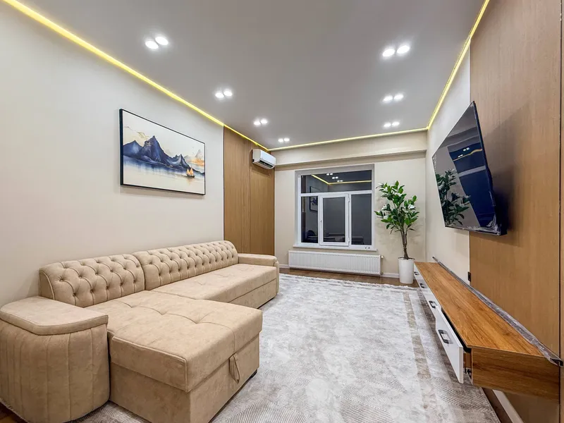 3-комнатная квартира, 66 м², Яшнобод 1