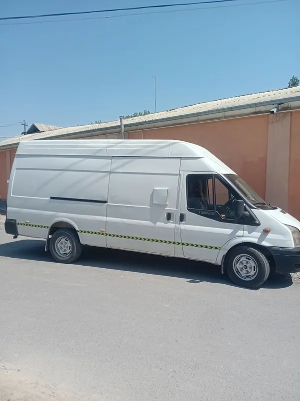 Ford tranzit furgon 2