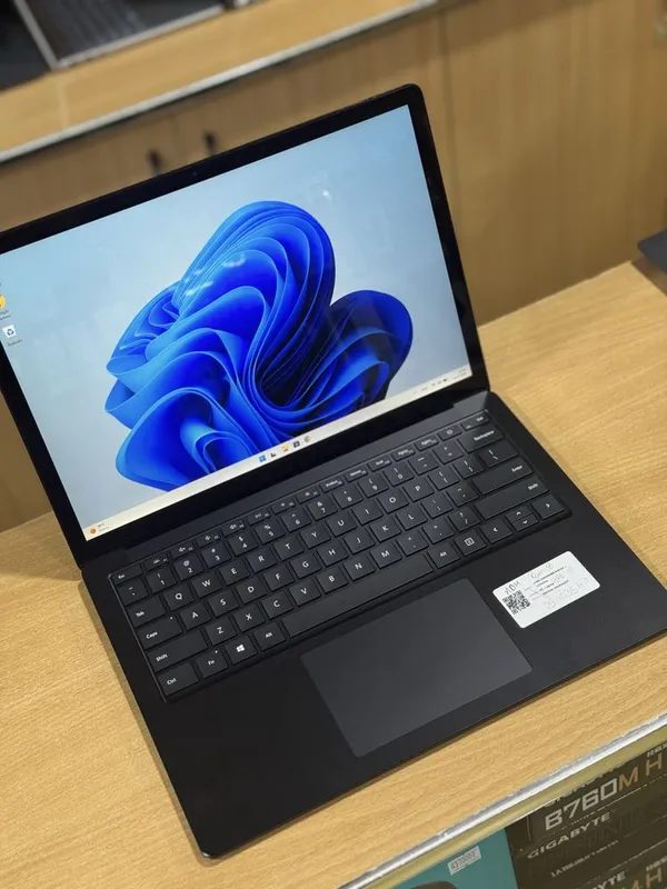 Windows Surface 3 ideal xolatda 2 Windows Surface 3 ideal xolatda 2