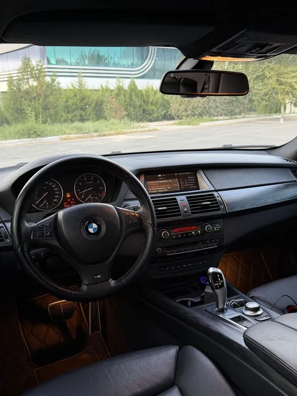 Bmw X5 Xdrive 4.8 Mator ( kuzov E70 ) 8 Bmw X5 Xdrive 4.8 Mator ( kuzov E70 ) 8