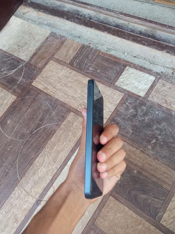 Samsung a16 Karobga dakumid bor 5