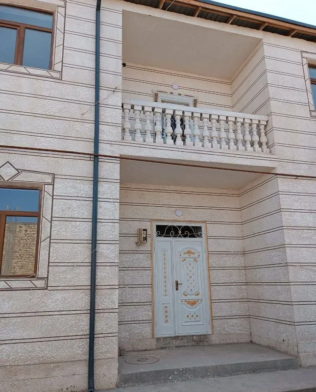 Продаётся 6-комнатный дом площадью 200 м² 1