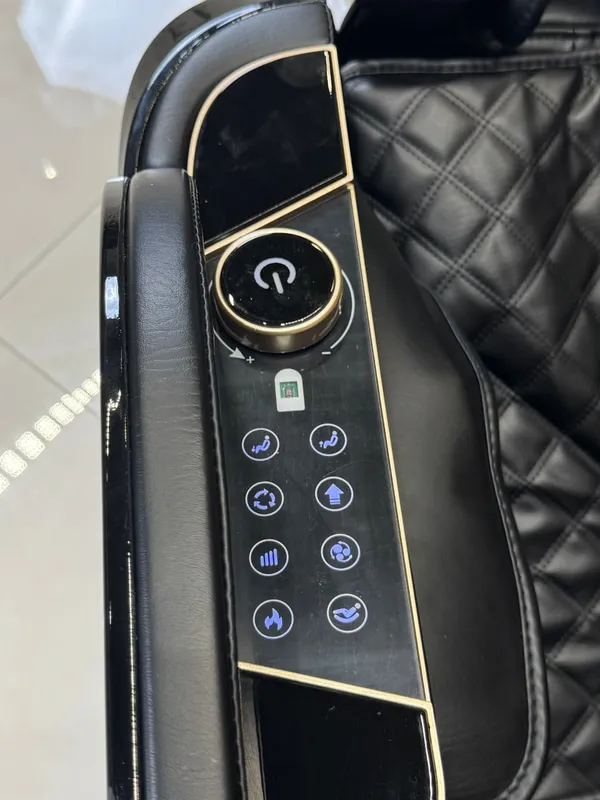 Массажное кресло Plusgym R80 3