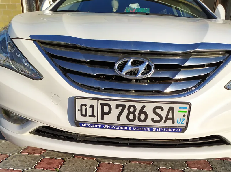 Hyundai Sonata, 2011-yil, 2.0 l, avtomat, 94627 km — фото 2