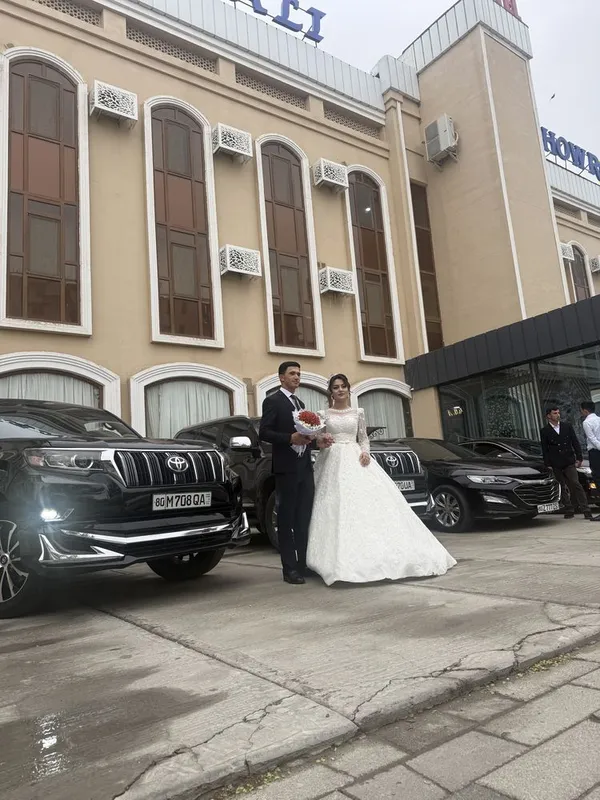 Kortej Buxara Tahoe Tayota Mers Malibu 2 xizmati