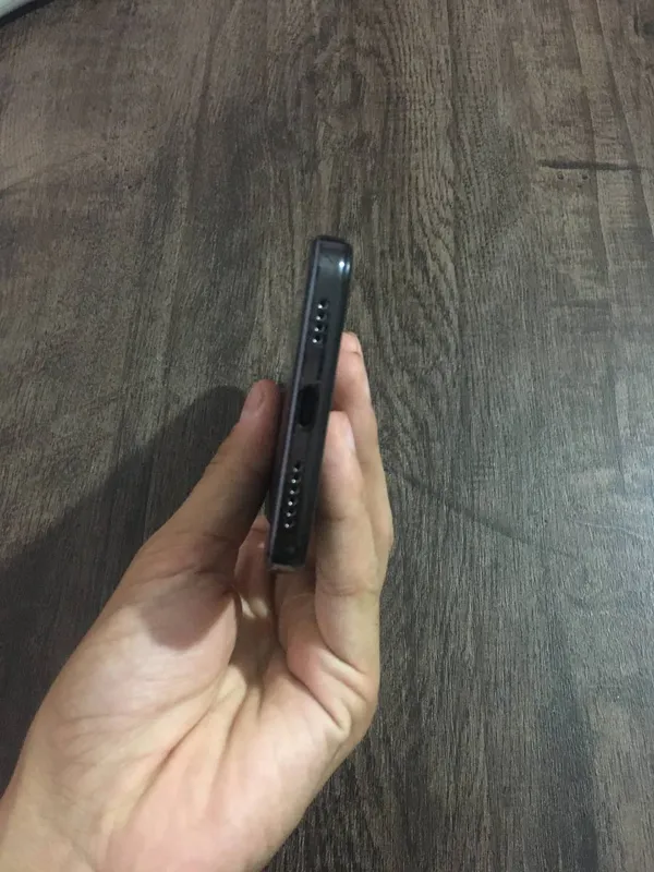 x 16 pro max 3