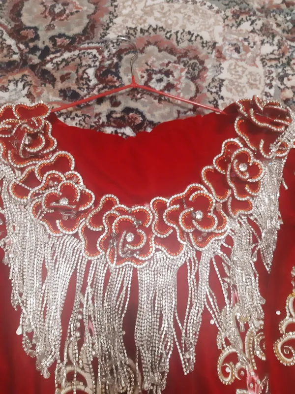 Продаются платье и брюки. Состояние как новое 1