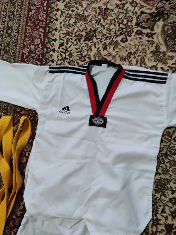 Taekwondo kiyimlari
