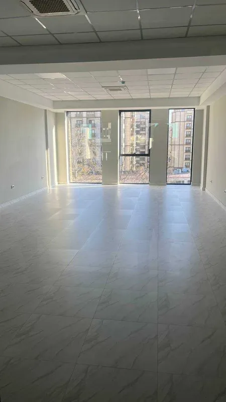Продажа офиса в Бизнес центре ул Абдулла Каххар ор ЖК Istanbul city — фото 1