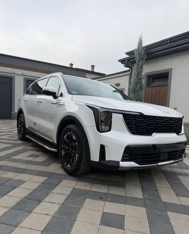 KIA sorenro 2024 год состояние новое 13500 пробег краска чистая 2 KIA sorenro 2024 год состояние новое 13500 пробег краска чистая 2