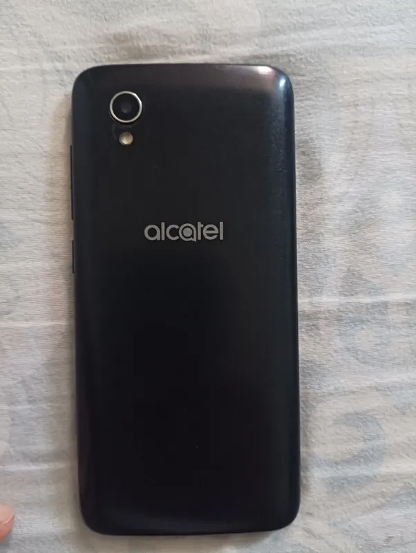 Alcatel telefoni — фото 1