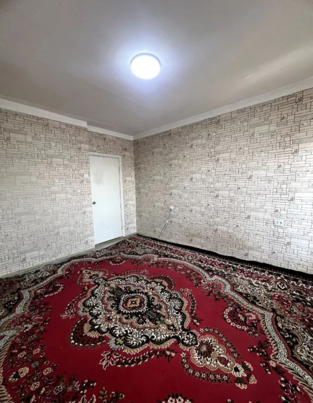 Maksi Gorkiy. 100 kvadrat 3 Maksi Gorkiy. 100 kvadrat 3