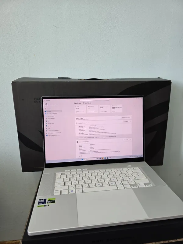 Идеал Asus Rog Zephyrus G16 Ultra 9 185H/RTX 4060/16/1TB