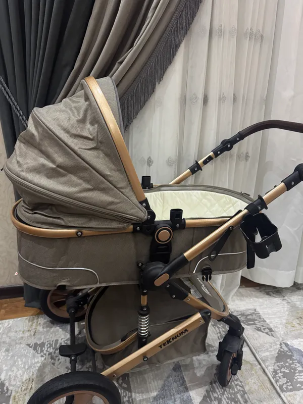 Продаётся коляска, состояние хорошее 4 Продаётся коляска, состояние хорошее 4
