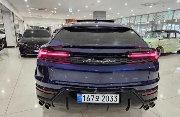 Lamborghini Urus SE — фото 3
