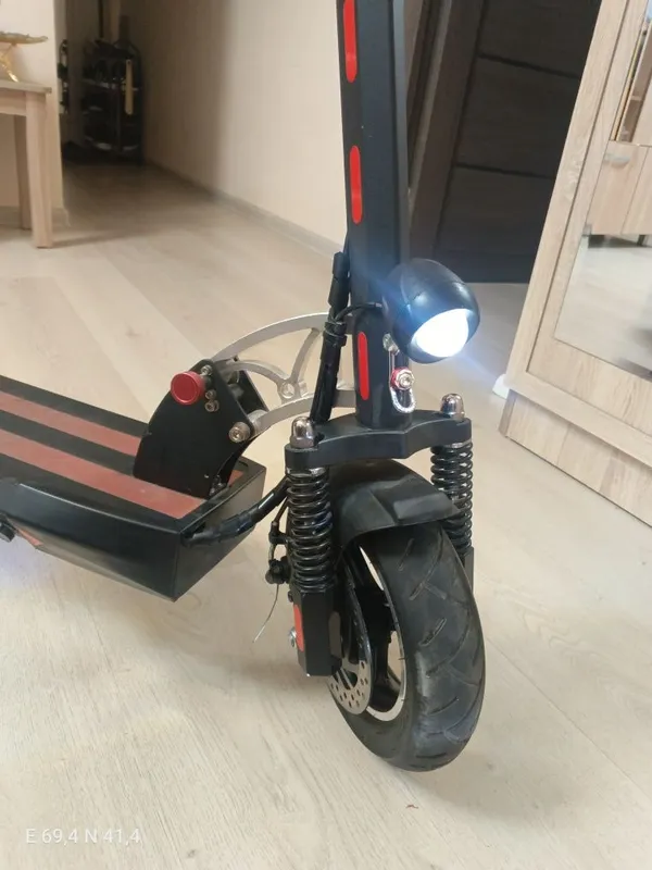 Kugo M elektro samokat 4 Kugo M elektro samokat 4