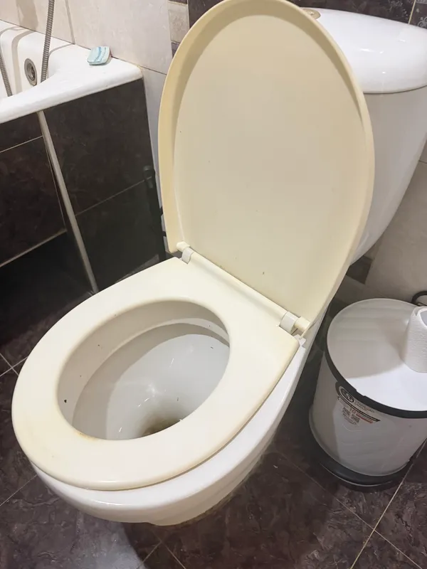 Unitaz sotiladi 2