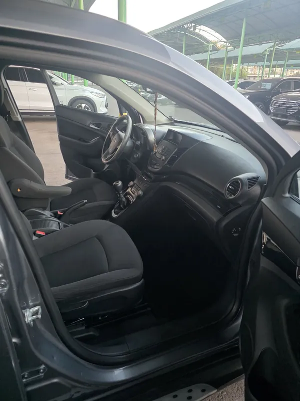 Chevrolet Orlando 6 Chevrolet Orlando 6