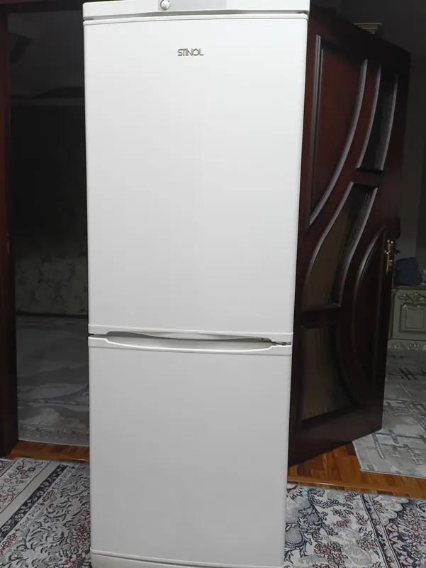 Морозильник Stinol 2 Морозильник Stinol 2