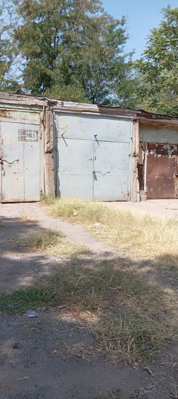 Гараж и всё что в гараже 1 Гараж и всё что в гараже 1