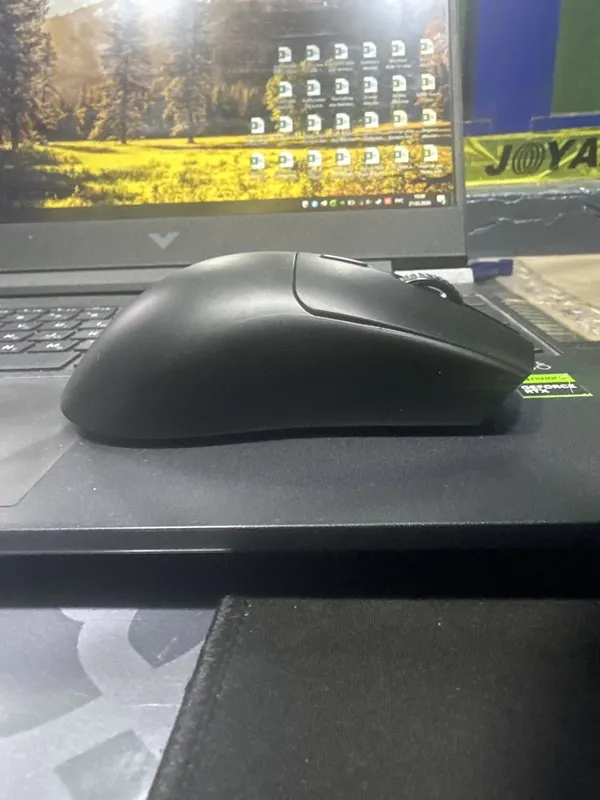 Razer v3 hyperspeed — фото 3