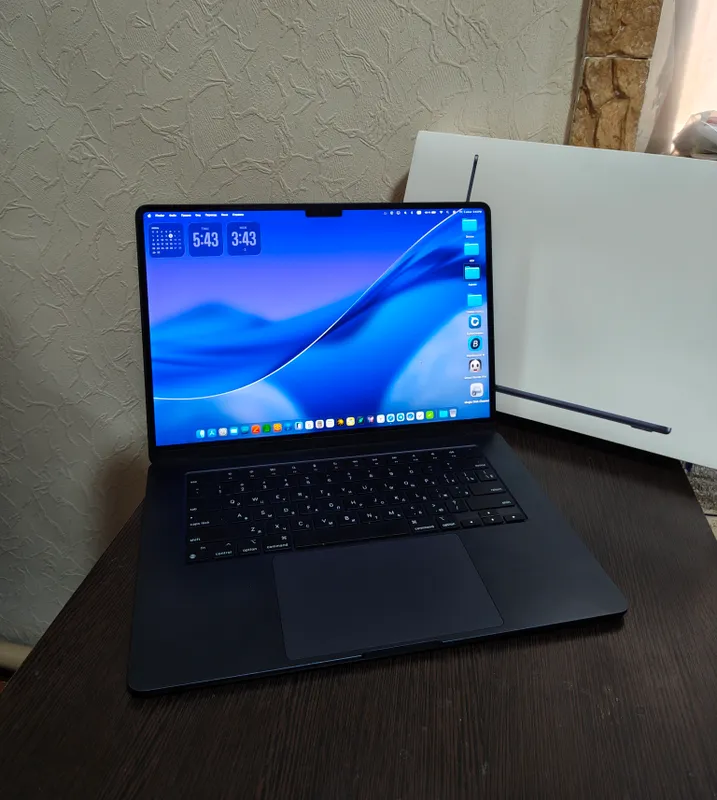 Macbook Air 15' M2 8/256