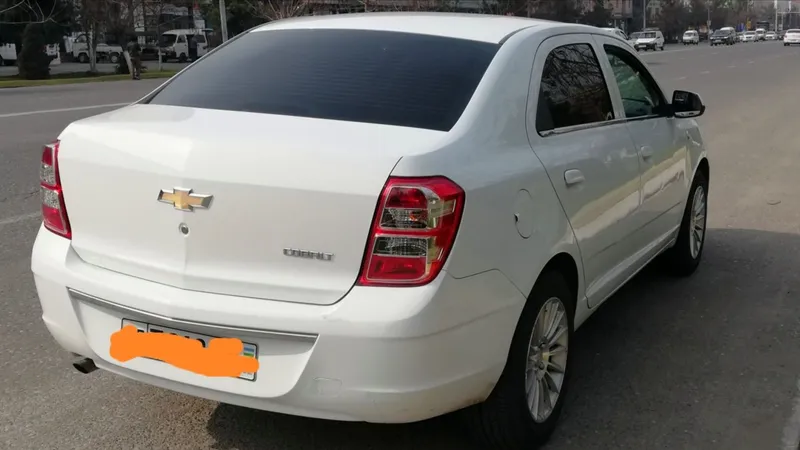 Кобальт 2016 г. пробег 186000 км. позиция 1 .