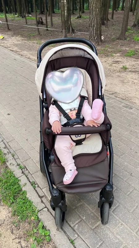 Продается детская коляска — фото 2 Продается детская коляска — фото 2