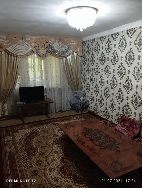 3 xonaliy kv sotiladi Telegrafda 2 etajda remontli
