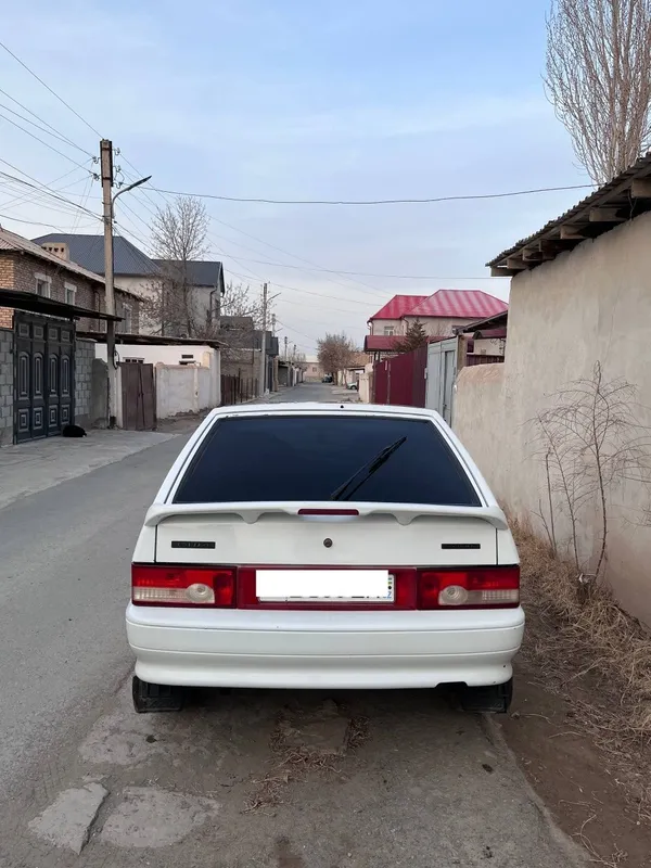 Автомобиль Лада 2114 — фото 2