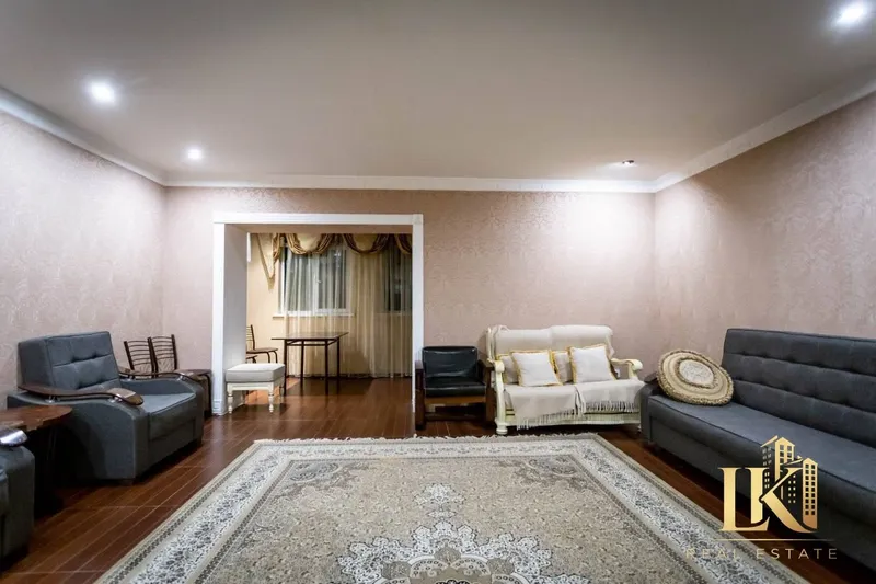 Продаётся 4-комнатная квартира (4/4/4), 90 м², Юнусабадский район 3 Продаётся 4-комнатная квартира (4/4/4), 90 м², Юнусабадский район 3