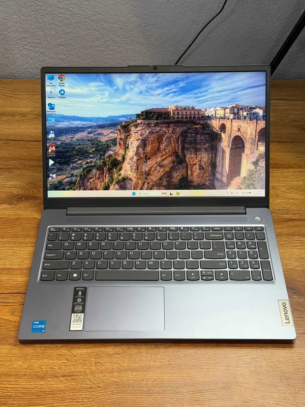 Lenovo I3 N305 8G/128GB 2