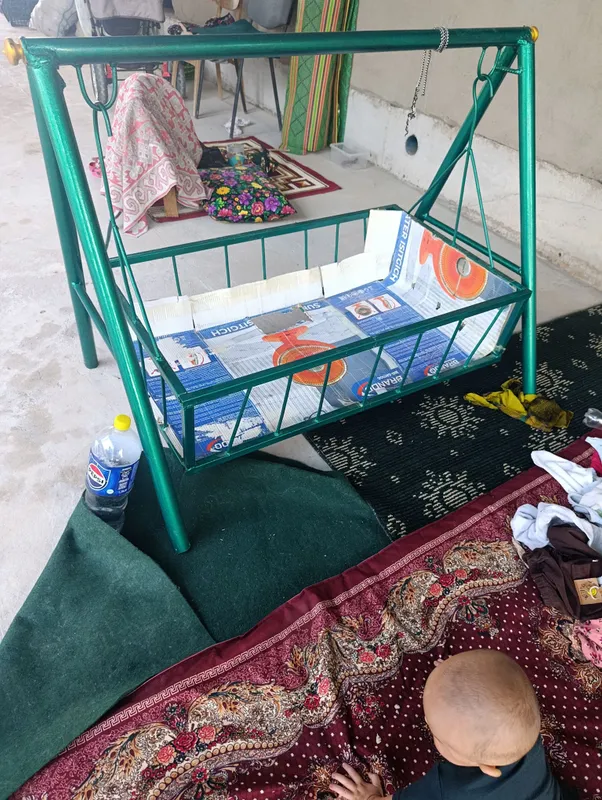 Продаётся качеля высота 1 метр ширина 60 цена 750 2 Продаётся качеля высота 1 метр ширина 60 цена 750 2