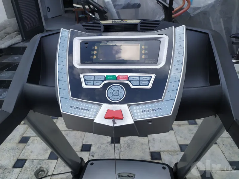 Продам двух моторную беговую дорожку Volks GYM. До 140 кг 2 Продам двух моторную беговую дорожку Volks GYM. До 140 кг 2