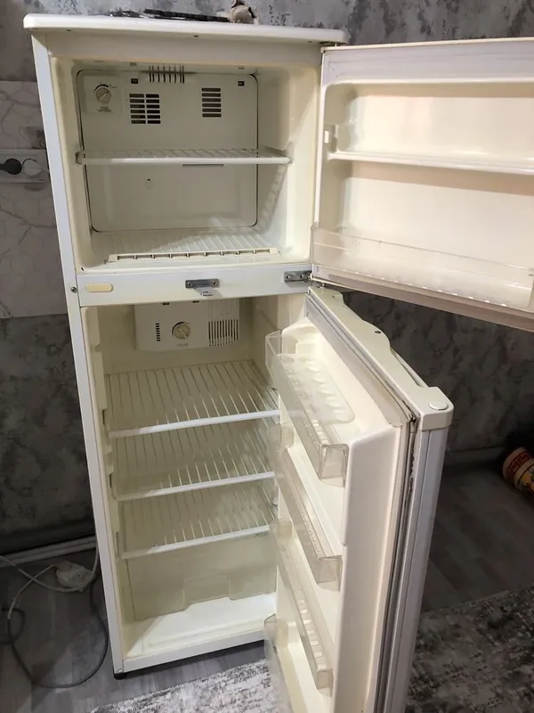 Холодильник GoldStar