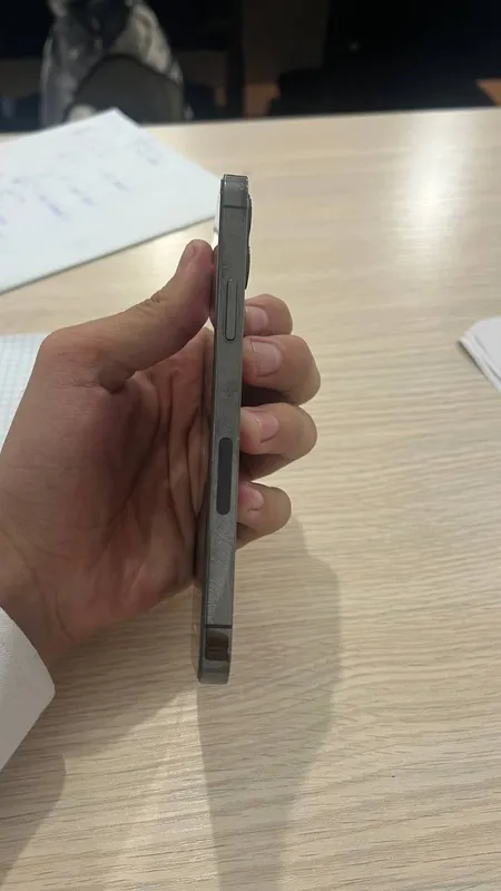 iPhone 4 iPhone 4
