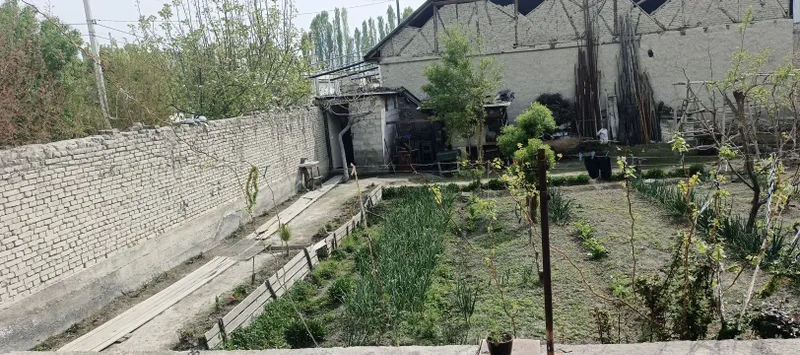 Yangi dôkon mfy, beklar yônalishida 10s. 2ga bôli ham sotiladi