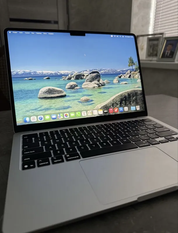 Продаю MacBook Air M4