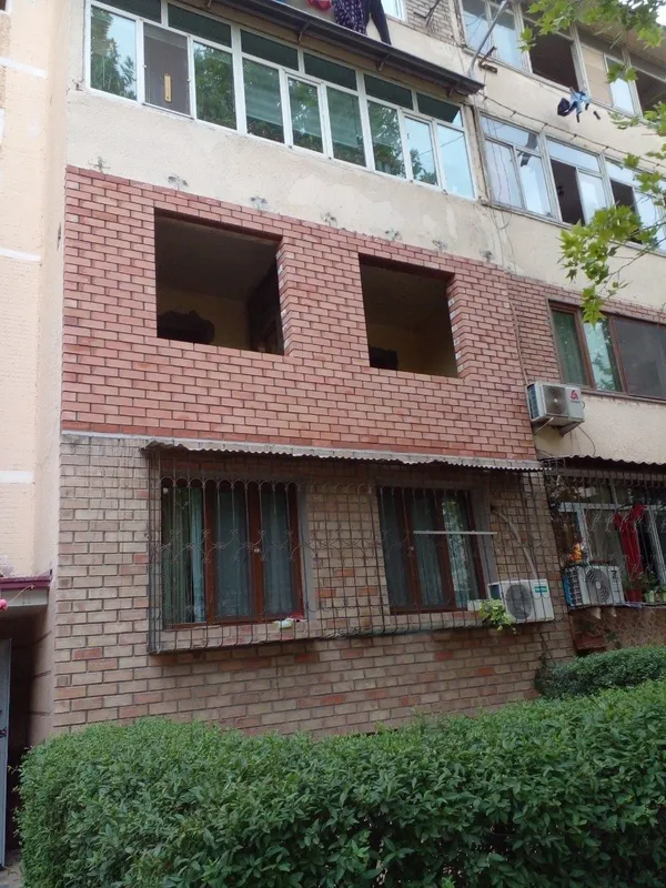 Balkonga g'isht teramiz. Kladka balkon. Керпичная кладка балконов — фото 6