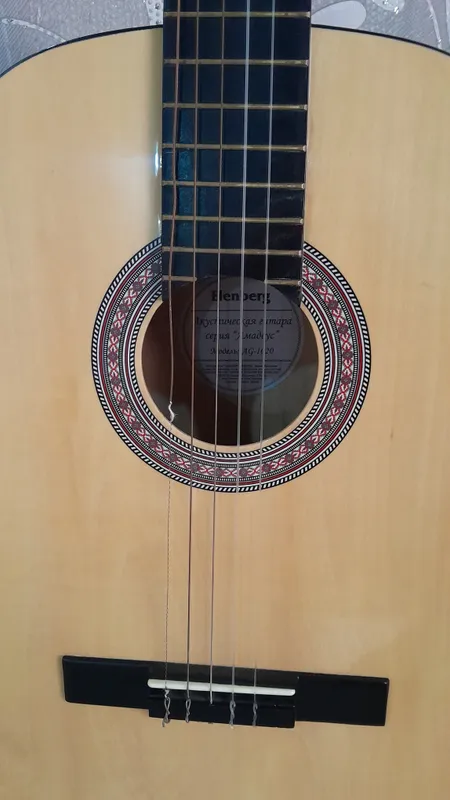 gitara 3