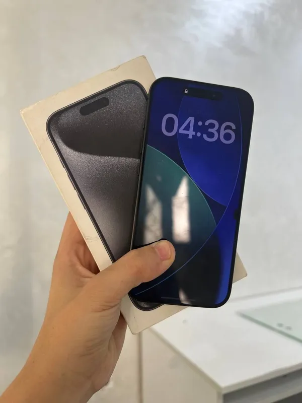 iPhone 2 iPhone 2