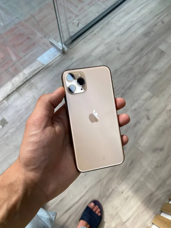 Iphone 11 Pro 256 GOLD — фото 1