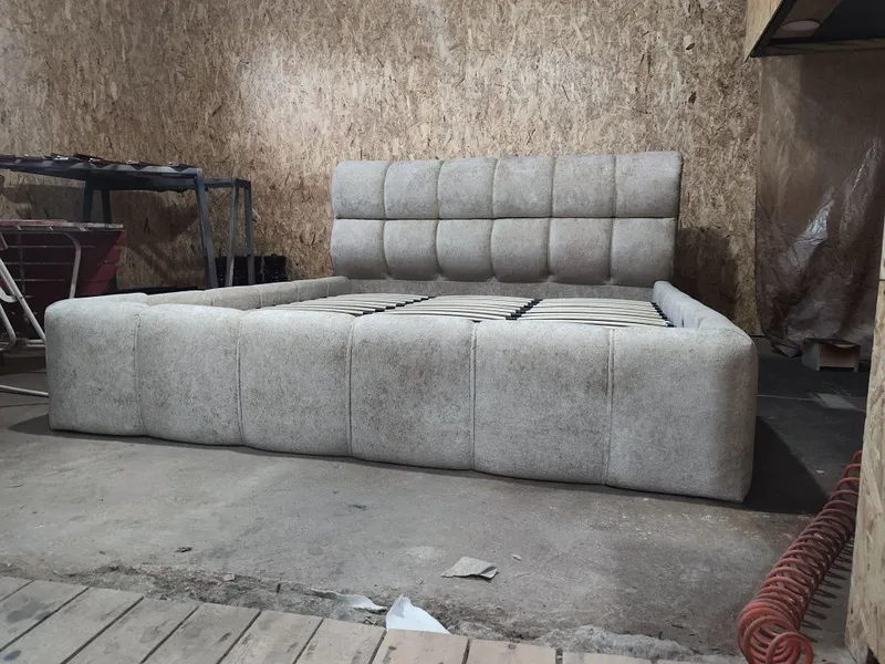 Продам кровать делал сам новая 1 Продам кровать делал сам новая 1
