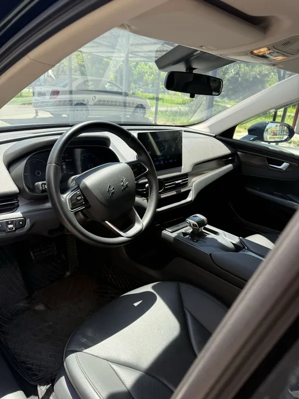 Hongqi 5 2024 fuul ideal 5 Hongqi 5 2024 fuul ideal 5