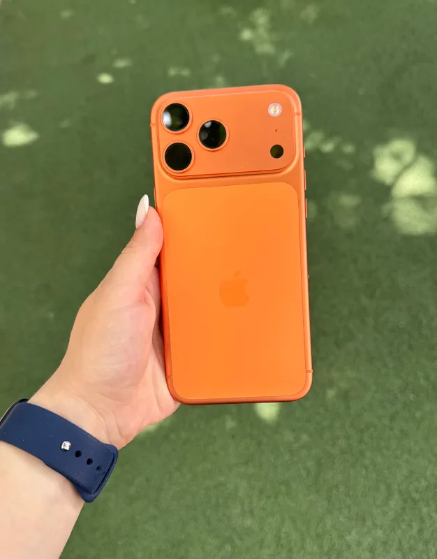 Iphone 17 pro max — фото 1