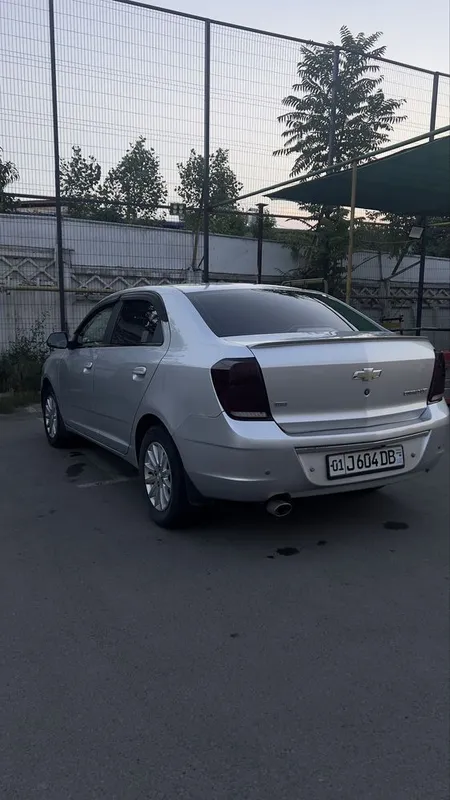 Cobalt 2013, avtomat, 4-pozitsiya 285.000 benzin 2
