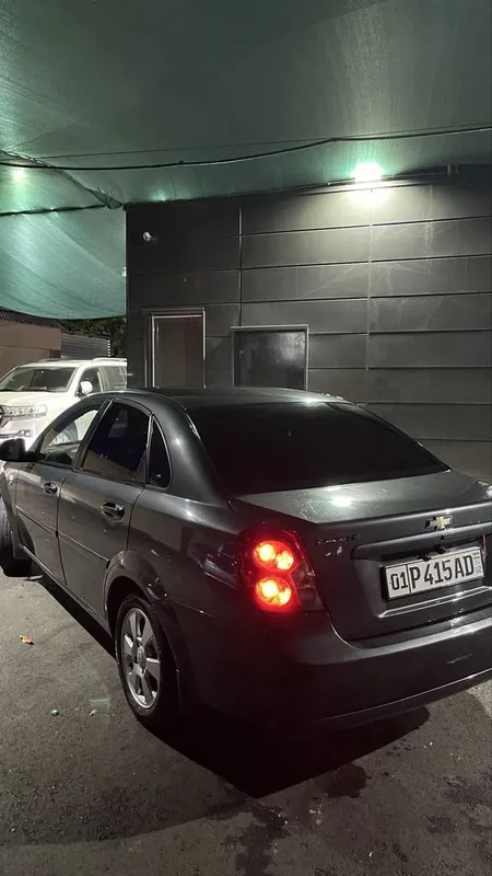 Chevralet jentra 4